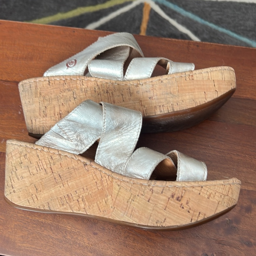 Born wedge slip on sandals. So very comfy and cute! - Picture 4 of 11